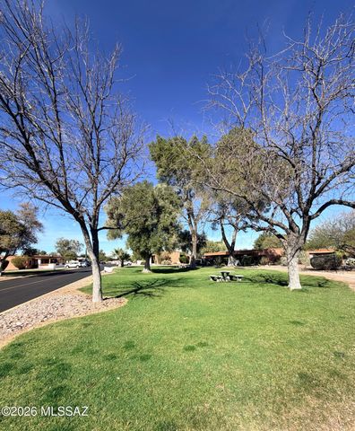 187 S Paseo Tierra, Green Valley, AZ 85614