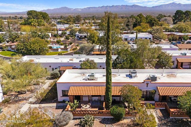 187 S Paseo Tierra, Green Valley, AZ 85614