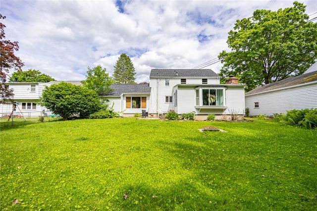 119 Eastgate Drive, Irondequoit, NY 14617