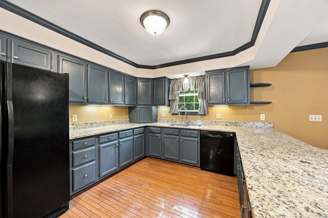 6210 N Innisbrook Drive, Hixson, TN 37343