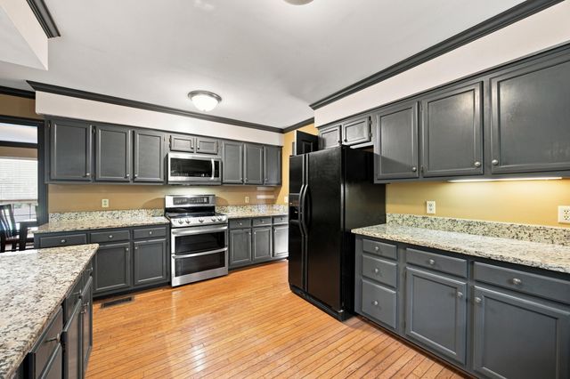 6210 N Innisbrook Drive, Hixson, TN 37343