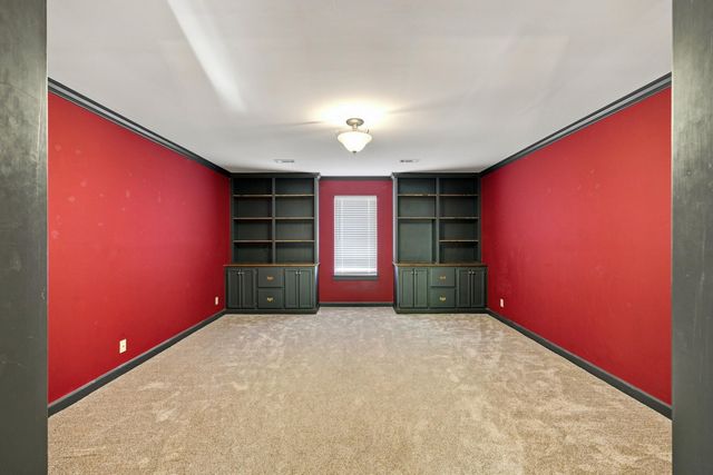 6210 N Innisbrook Drive, Hixson, TN 37343