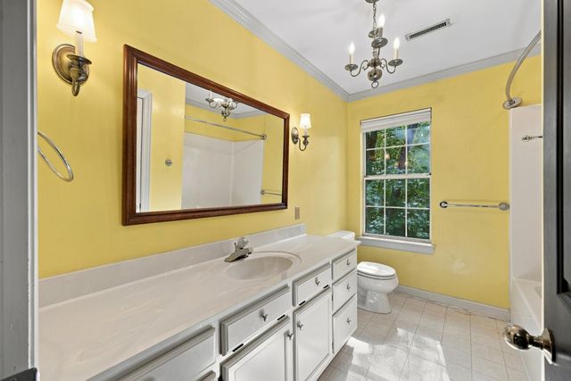 6210 N Innisbrook Drive, Hixson, TN 37343