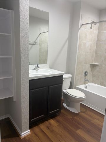 16817 Lonely Pines, Conroe, TX 77302