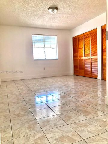 3264 W 70th Street 201, Hialeah, FL 33018