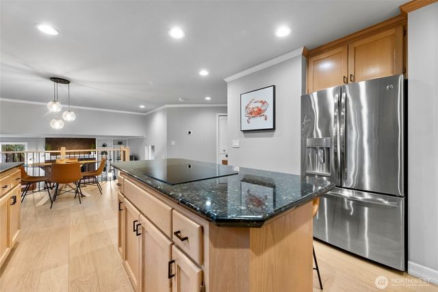 1610 Brookmonte Drive SE, Puyallup, WA 98372