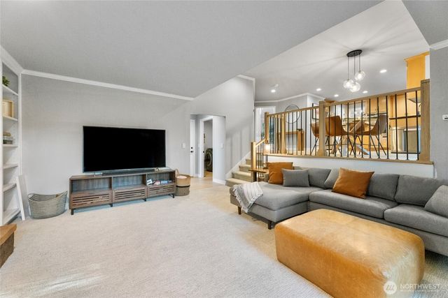 1610 Brookmonte Drive SE, Puyallup, WA 98372