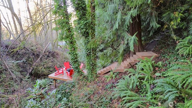 1610 Brookmonte Drive SE, Puyallup, WA 98372