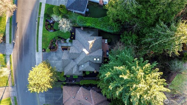 1610 Brookmonte Drive SE, Puyallup, WA 98372