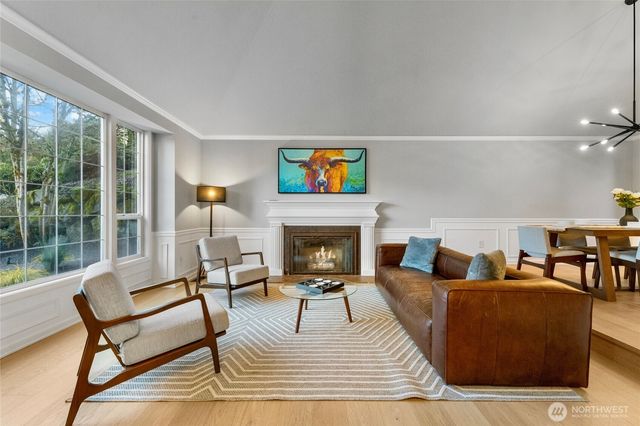 1610 Brookmonte Drive SE, Puyallup, WA 98372