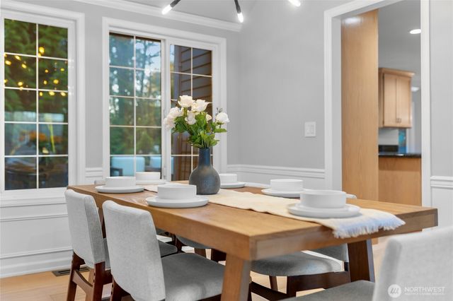 1610 Brookmonte Drive SE, Puyallup, WA 98372