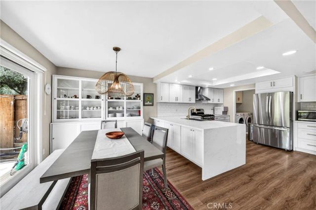 802 W Glenwood Circle, Fullerton, CA 92832