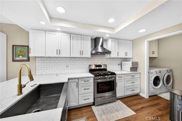 802 W Glenwood Circle, Fullerton, CA 92832