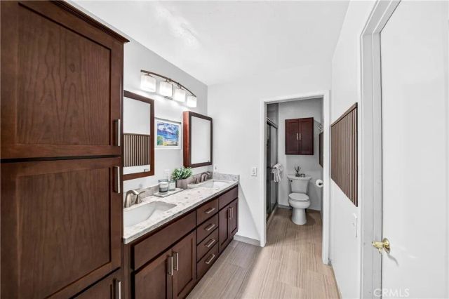 802 W Glenwood Circle, Fullerton, CA 92832