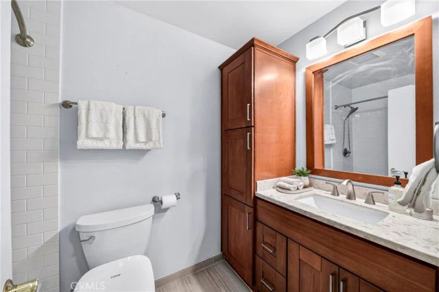 802 W Glenwood Circle, Fullerton, CA 92832