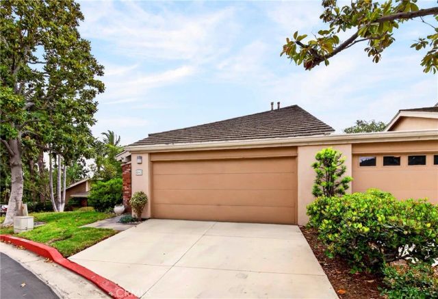 802 W Glenwood Circle, Fullerton, CA 92832