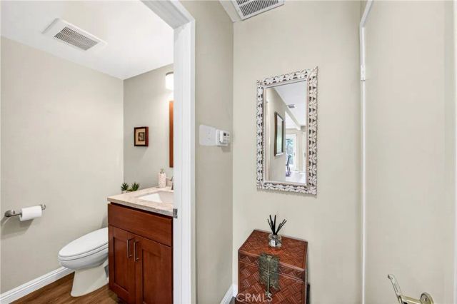 802 W Glenwood Circle, Fullerton, CA 92832