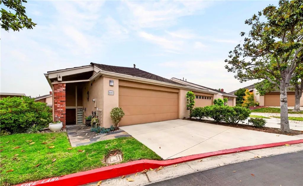802 W Glenwood Circle, Fullerton, CA 92832