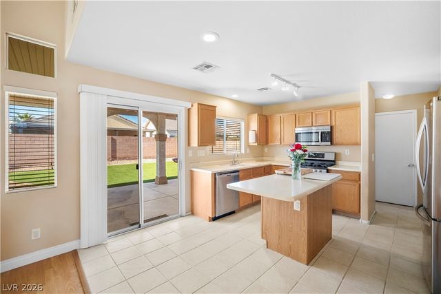 6205 Morning Wing Drive, North Las Vegas, NV 89031