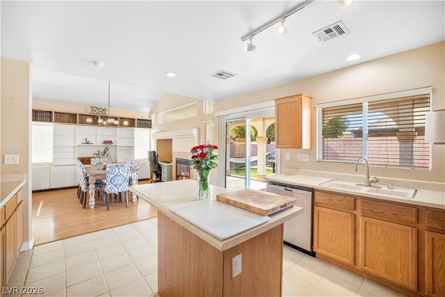 6205 Morning Wing Drive, North Las Vegas, NV 89031