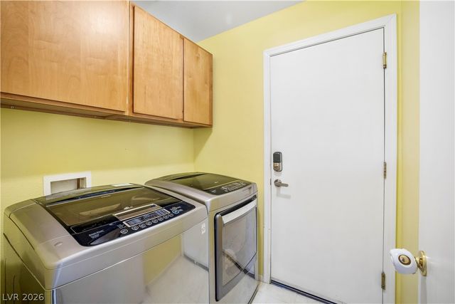 6205 Morning Wing Drive, North Las Vegas, NV 89031