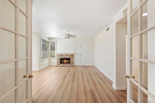 6927 Wildrose Ter, Carlsbad, CA 92011