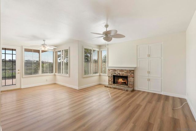 6927 Wildrose Ter, Carlsbad, CA 92011