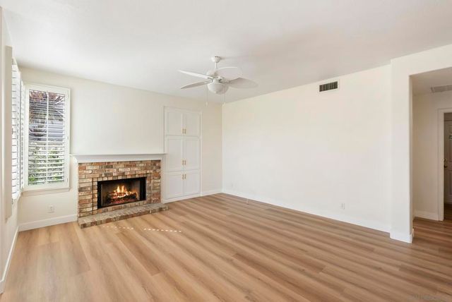 6927 Wildrose Ter, Carlsbad, CA 92011