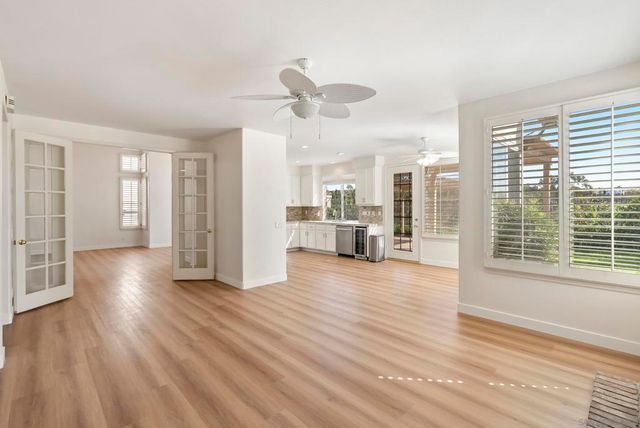 6927 Wildrose Ter, Carlsbad, CA 92011