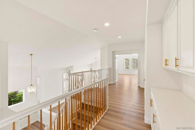 6927 Wildrose Ter, Carlsbad, CA 92011