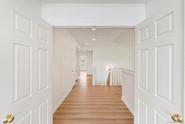 6927 Wildrose Ter, Carlsbad, CA 92011