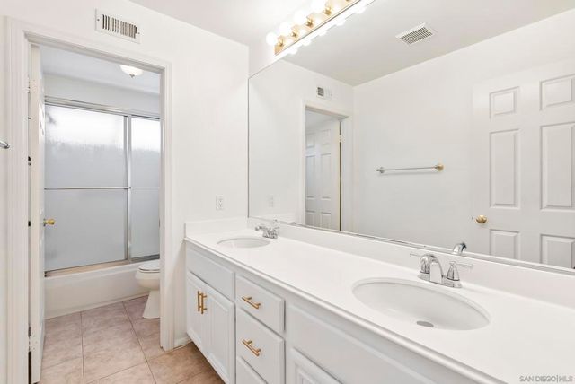 6927 Wildrose Ter, Carlsbad, CA 92011