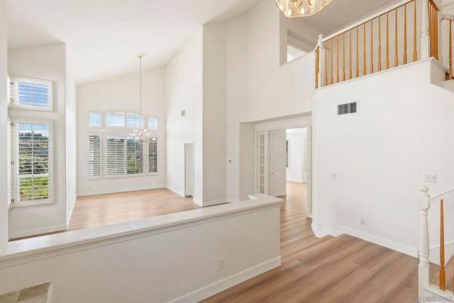 6927 Wildrose Ter, Carlsbad, CA 92011