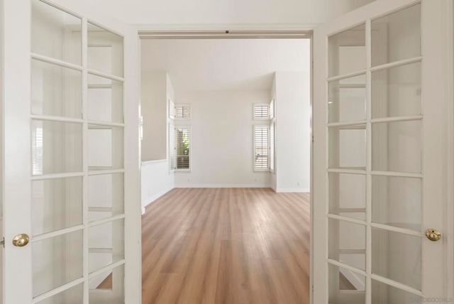 6927 Wildrose Ter, Carlsbad, CA 92011