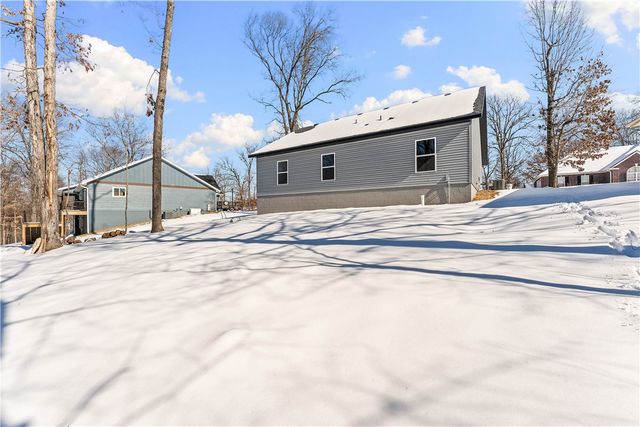 11 Wincanton Lane, Bella Vista, AR 72715