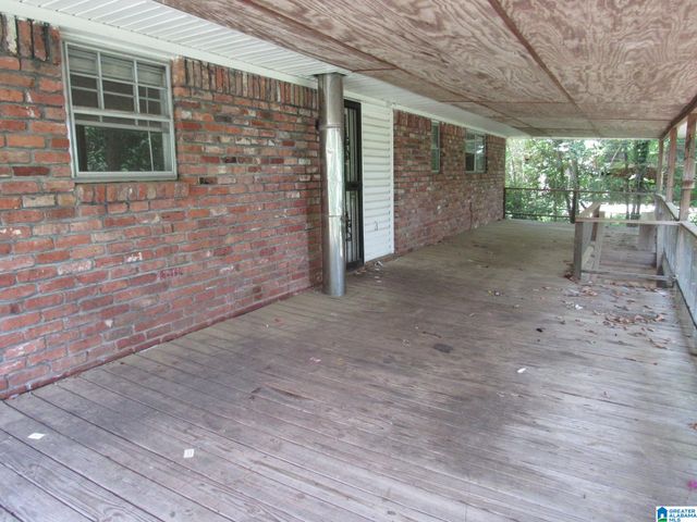 1660 3RD STREET NW, Center Point, AL 35215