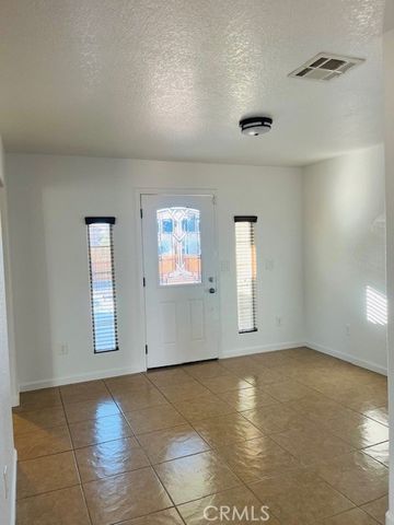 20236 Graham Street, California City, CA 93505