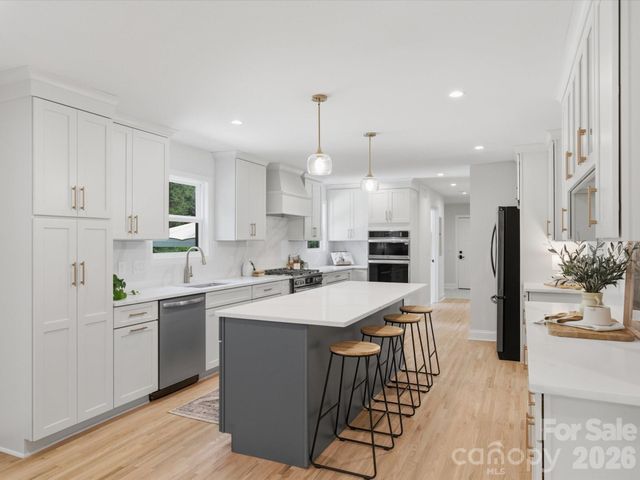 3600 Carmel Road, Charlotte, NC 28226