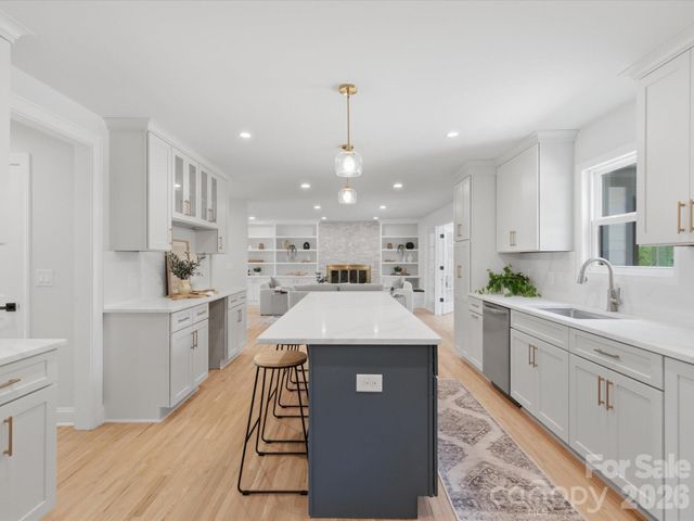 3600 Carmel Road, Charlotte, NC 28226