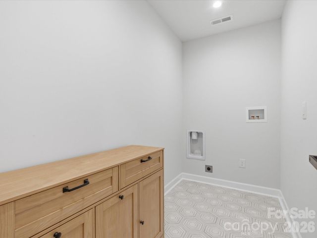 3600 Carmel Road, Charlotte, NC 28226