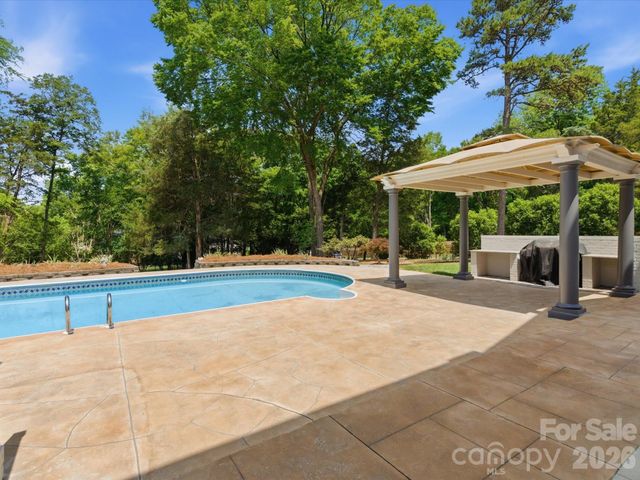3600 Carmel Road, Charlotte, NC 28226