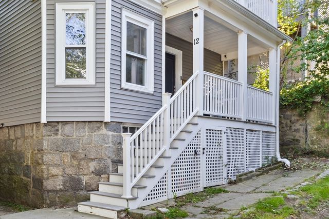 12 Hesston Ter 1, Boston, MA 02125