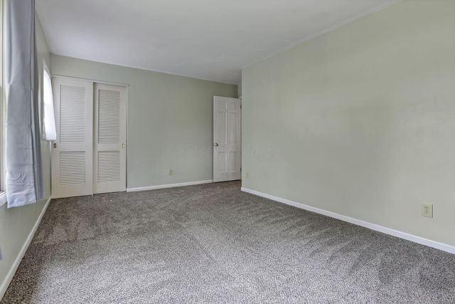 498 Marion Manor Woods, Newark, OH 43055