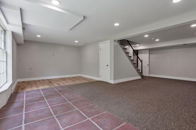 498 Marion Manor Woods, Newark, OH 43055