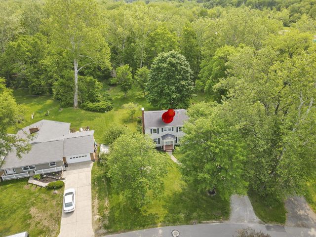 498 Marion Manor Woods, Newark, OH 43055