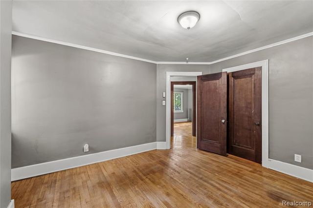 16614 Edinborough Road, Detroit, MI 48219