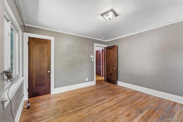 16614 Edinborough Road, Detroit, MI 48219