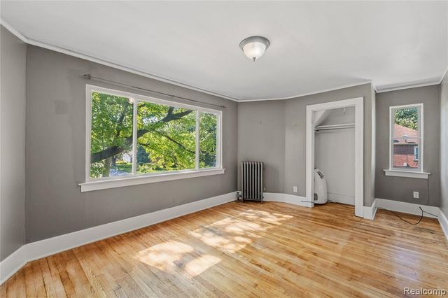 16614 Edinborough Road, Detroit, MI 48219