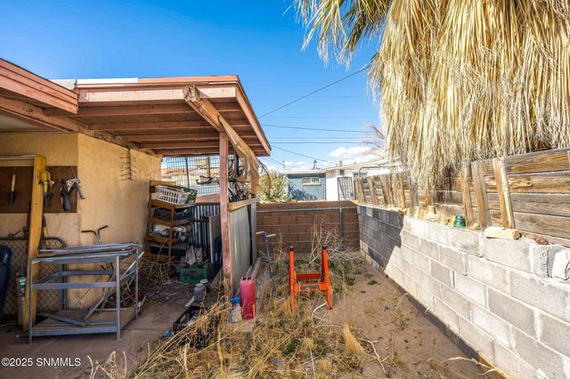 240 N Martinez Street, Las Cruces, NM 88001