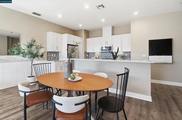 206 Chaparral Dr, Brentwood, CA 94513